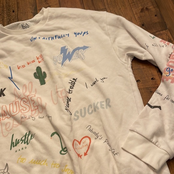 KARSSEN journey INSPIRED SWEATSHIRT - Picture 2 of 9